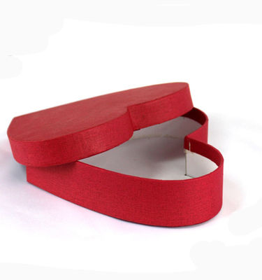 Yapılandırılabilir renkli Kağıt Kalp Şekilli Hediye Kutuları Laçlandırılmış Finish