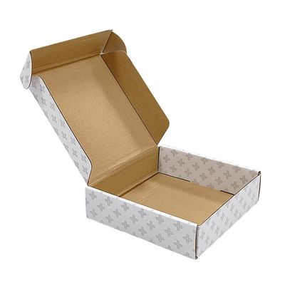 Parlak yüzey teslimat bitirme nakliye posta kutusu paketleme için özel karton kutular