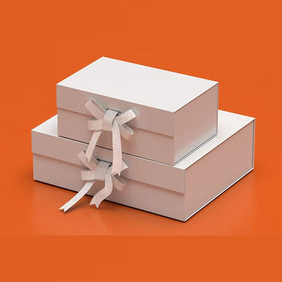 Lüks Manyetik Paket Kutusu Kitap Şekilli Kağıt Clamshell Hediye Kutusu Özel Baskı