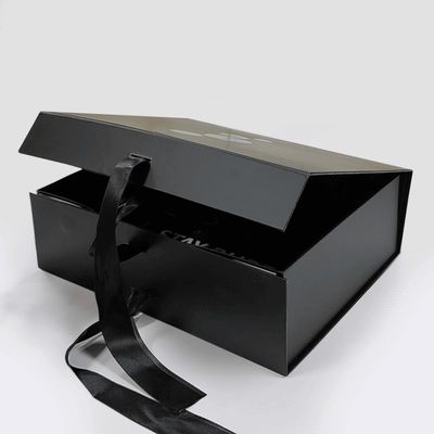 157g Sanat Kağıdı Manyetik Paket Kutusu 2mm Karton Makineli Hediye Kutuları Şeritli