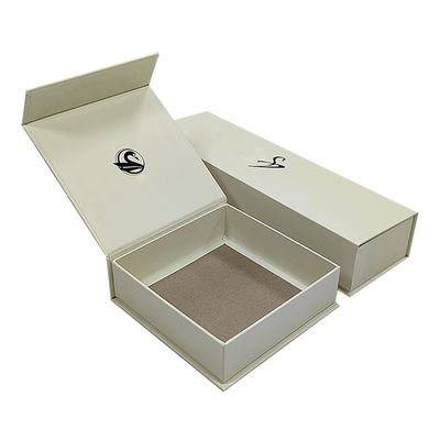Kitap Şekli Manyetik Kutu Kağıt Malzemesi Mücevherler için Özel Manyetik Hediye Paketleme Kutusu
