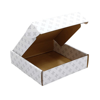 Teslimat Nakliye Karton Paket Kutuları Katlanabilir Kağıt Karton Kraft Dalgalanmış Beyaz Posta Paket Kutusu