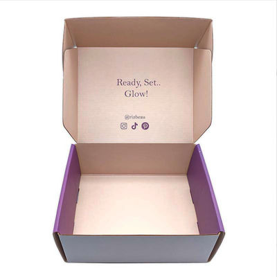 Özel Logo Tasarımı CMYK / PANTONE Yazdırma Geri dönüştürülebilir Dalgalanmış Kağıt Lüks Deri Bakımı Kozmetik Paketleme Posta Kutusu