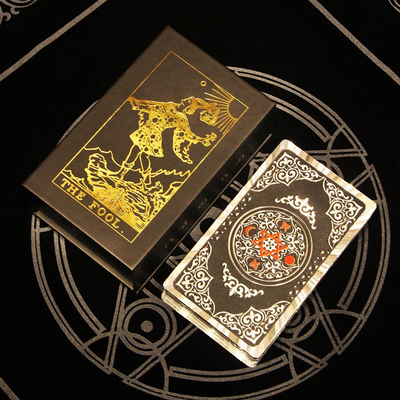 Özel Sert Karton Lüks Tarot Kartları Mıknatıs Kapama Dekoratif Kitap Şekli Kutular Sahte Kitap Favor Kutusu