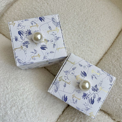 Lüks Özel Mücevher Kutusu ve Saat Kutusu  Kişiye Özel Mücevher Kutusu Yüzükler, Kolyeler ve Saatler için Zarif Ambalaj