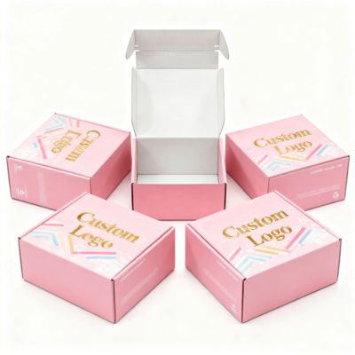 Lüks Özel Oluklu Mukavva Kutu Karton Hediye Posta Gönderimi Gönderici Nakliye Konteyneri Giyim Ambalajı İçin