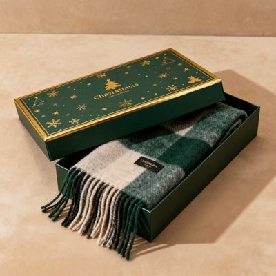 Özel Lüks Noel Hediye Kutuları Mat Sert Karton, Eşarp, Elbise, İç Çamaşırı, Gömlek Ambalajı için Geri Dönüştürülmüş Aseptik Malzemeler