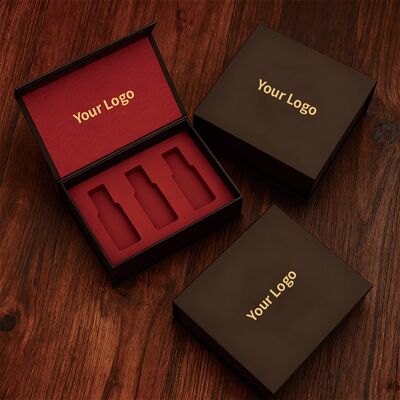 Custom Personalized Logo  Paper Boxes Magnetic Gift Box With Foam Insert Luxury Rigid Cosmetic For Makeup Perfume