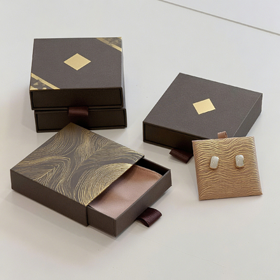 Özel Logo Eko Dostu Baskı Sert Sıkı Geri Dönüştürme Tarzı Kağıt Paketleme Karton Çekmece Kutusu Mücevherler İçin Kaydırıcı